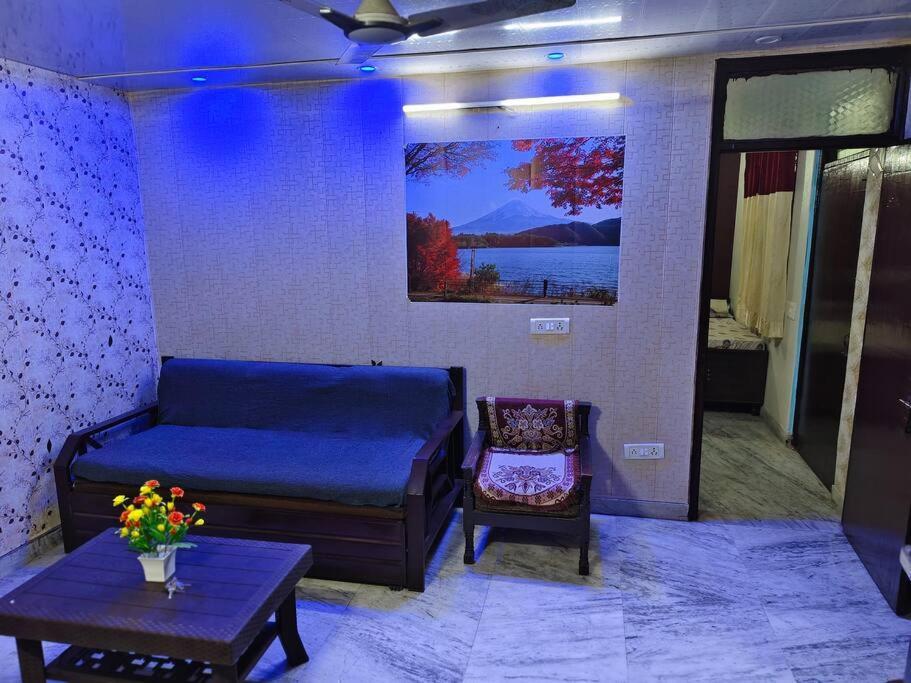 Peaceful Stay 1 Bhk Appartment New Delhi Bagian luar foto